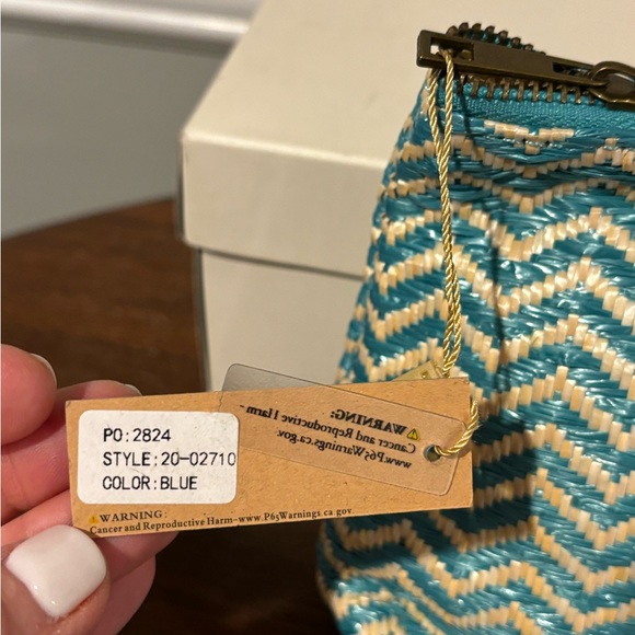 Women's Make up/travel bag - Great for wknd trips/vacations by Revive Vintage - Picture 2 of 11